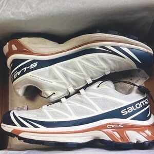 Salomon Men's White and Navy Athletic Shoes